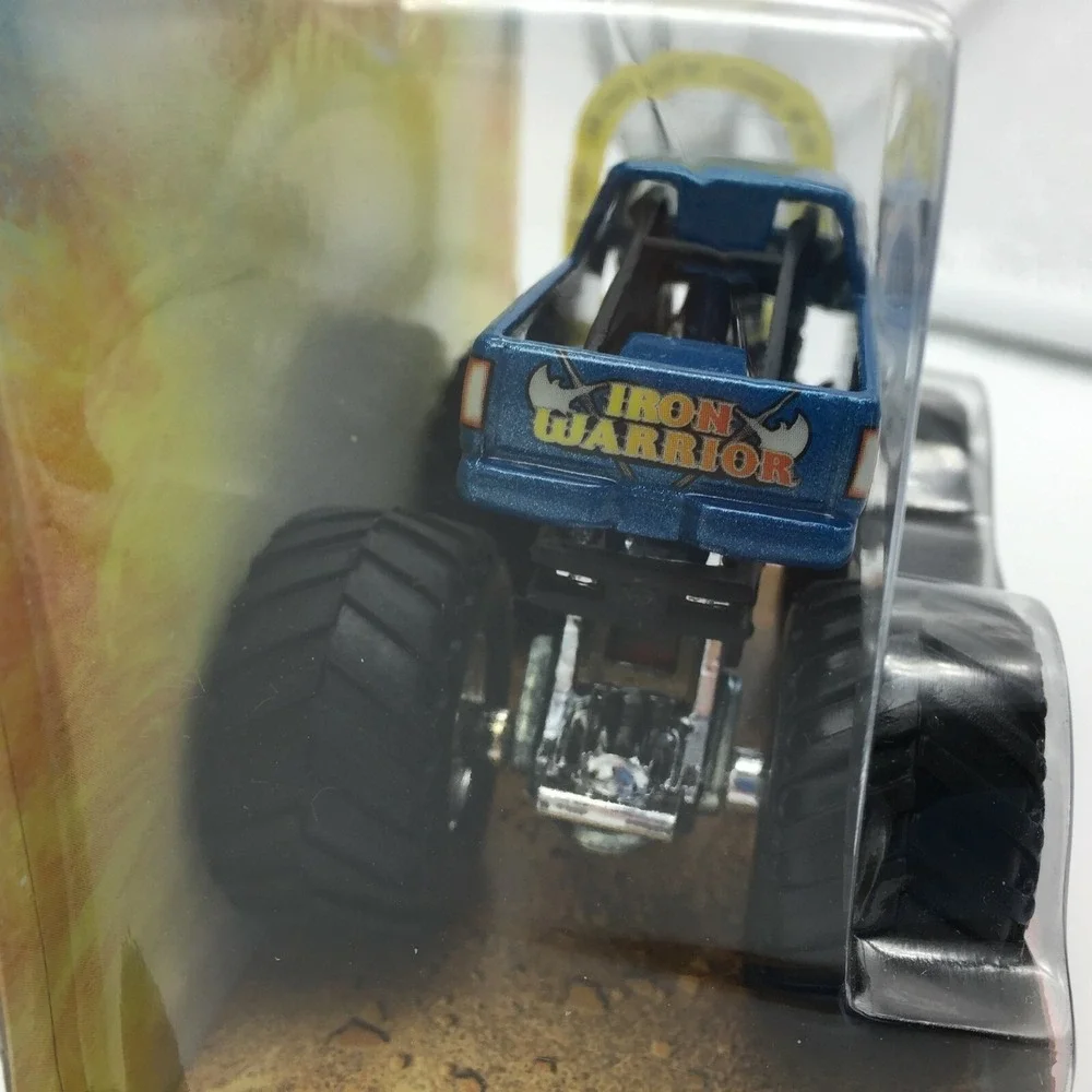 Hot Wheels Monster‎ Jam SHOXX IRON WARRIOR Ford F-150 Monster Truck Blue 1/64